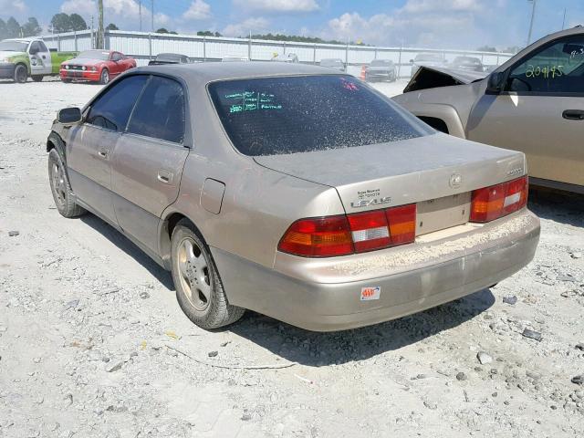 JT8BF28G1W0104220 - 1998 LEXUS ES 300 GOLD photo 3