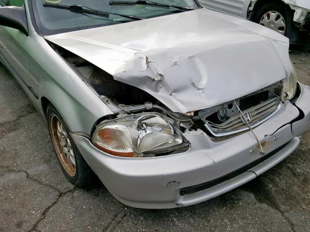 1HGEJ6225WL097368 - 1998 HONDA CIVIC DX SILVER photo 9