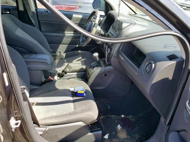 1J4NF1FB1BD212396 - 2011 JEEP COMPASS SP Қара фото 5