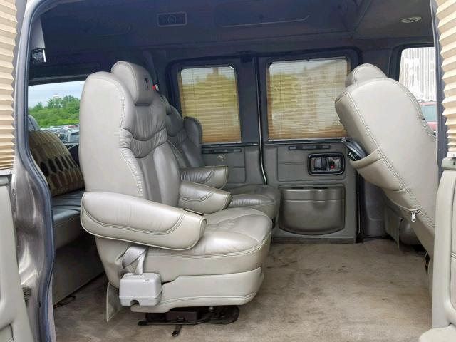 1GDFG15TX61268115 - 2006 GMC SAVANA RV GOLD photo 6