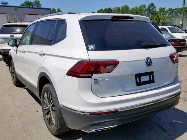 3VV3B7AX0JM028280 - 2018 VOLKSWAGEN TIGUAN SE WHITE photo 3