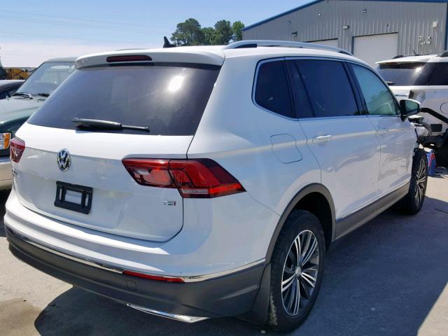 3VV3B7AX0JM028280 - 2018 VOLKSWAGEN TIGUAN SE WHITE photo 4