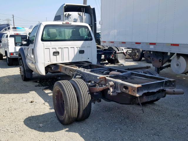 1FDUF5GT8CEC58332 - 2012 FORD F550 SUPER WHITE photo 3