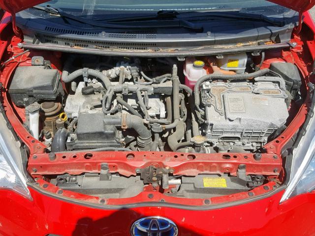 JTDKDTB35E1075946 - 2014 TOYOTA PRIUS C RED photo 7