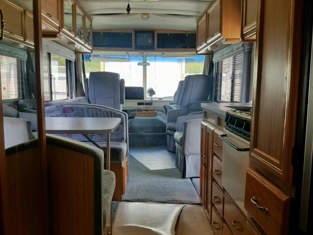 1GBKP37N8P3322020 - 1994 WINNEBAGO BRAVE SE WHITE photo 5