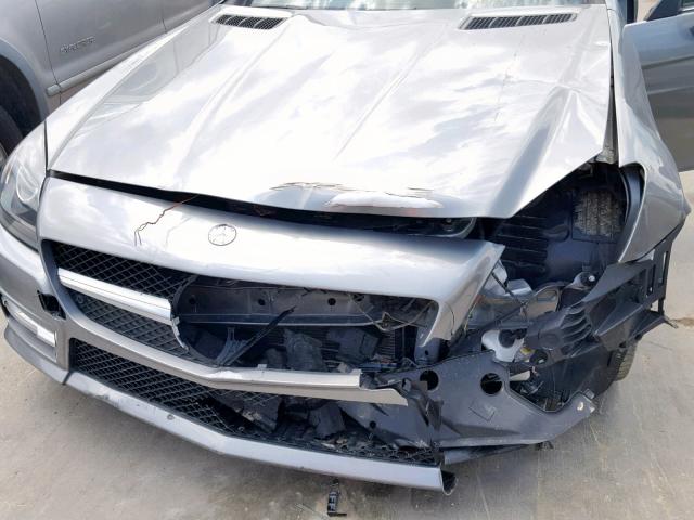 WDDPK5HA4DF059631 - 2013 MERCEDES-BENZ SLK 350 Boz foto 9