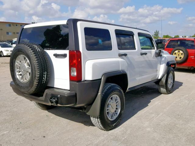 5GTDN13E878106149 - 2007 HUMMER H3 WHITE photo 4