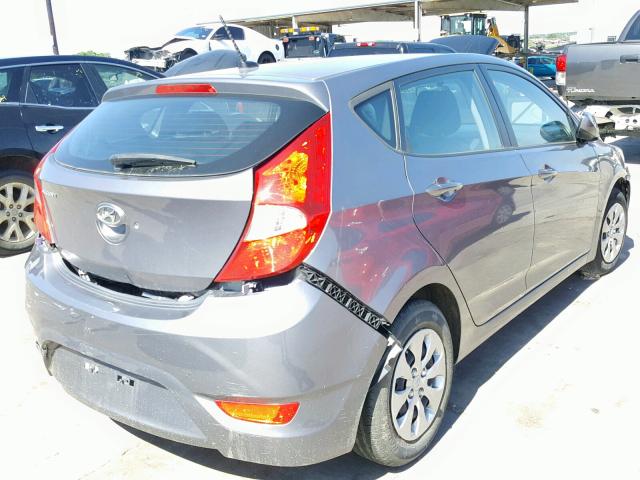 KMHCT5AE8HU302065 - 2017 HYUNDAI ACCENT SE GRAY photo 4