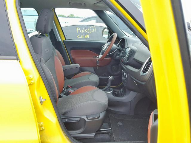 ZFBCFADH7EZ023766 - 2014 FIAT 500L TREKK YELLOW photo 5