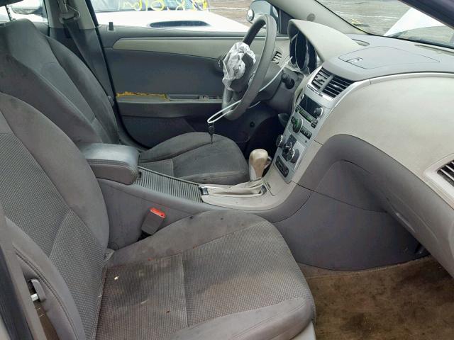 1G1ZC5E15BF134475 - 2011 CHEVROLET MALIBU 1LT SILVER photo 5