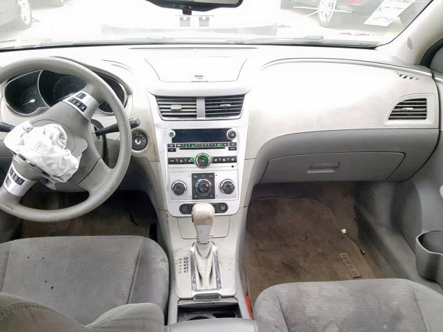 1G1ZC5E15BF134475 - 2011 CHEVROLET MALIBU 1LT SILVER photo 9