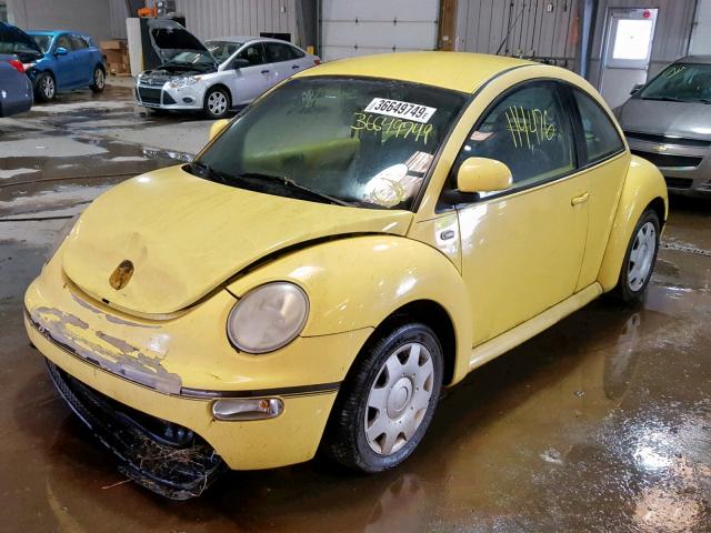 3VWCC21C1XM417642 - 1999 VOLKSWAGEN NEW BEETLE Sarı foto 2