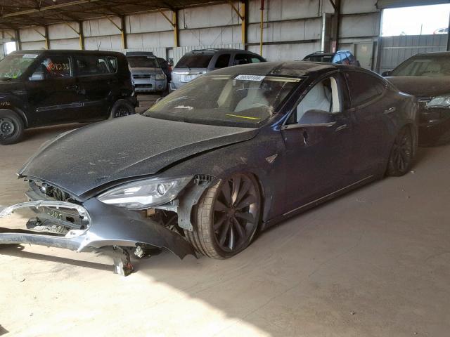 5YJSA1H11EFP51156 - 2014 TESLA MODEL S رمادي صورة 2