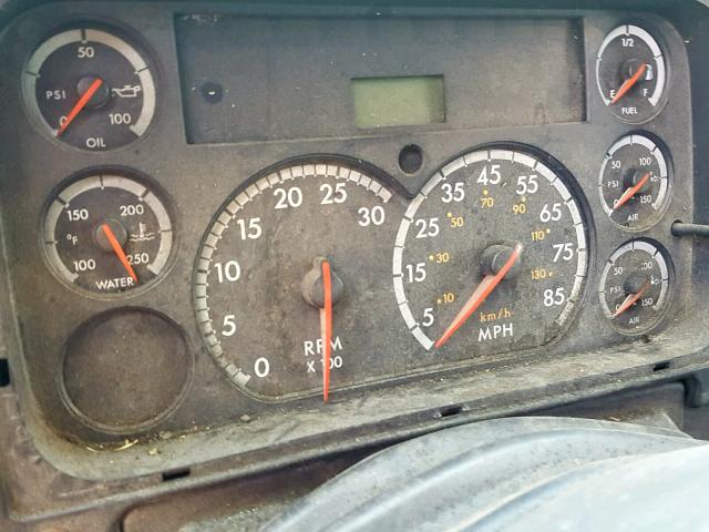 1FUJA6AV36PU31777 - 2006 FREIGHTLINER CONVENTION GRAY photo 8