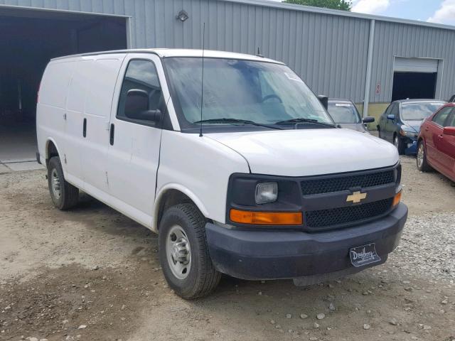 1GCWGFFFXF1101392 - 2015 CHEVROLET EXPRESS G2 WHITE photo 1