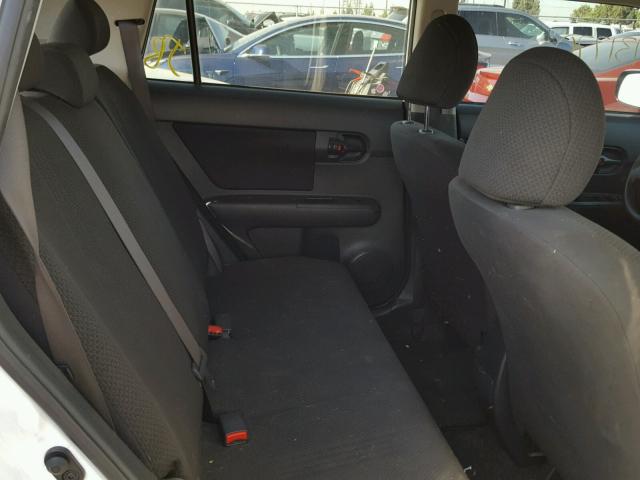 JTLKE50E381052767 - 2008 TOYOTA SCION XB Ақ фото 6