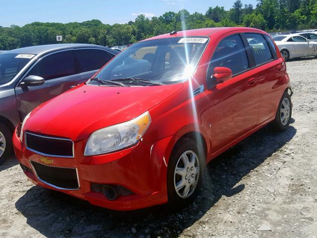 KL1TD66E89B351058 - 2009 CHEVROLET AVEO LS RED photo 2