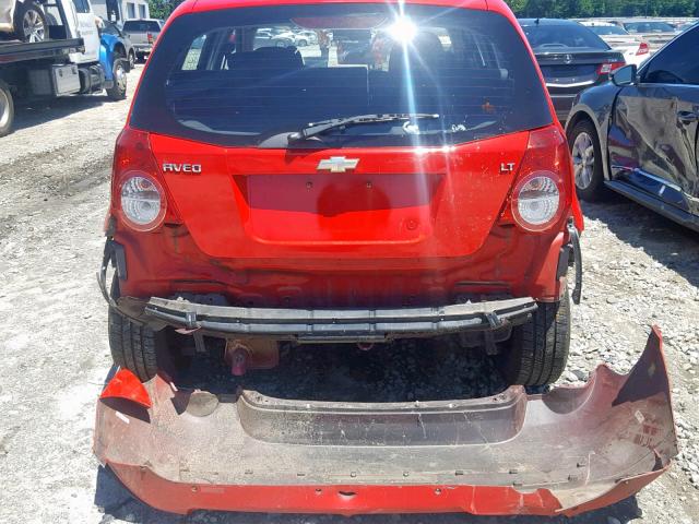 KL1TD66E89B351058 - 2009 CHEVROLET AVEO LS RED photo 9