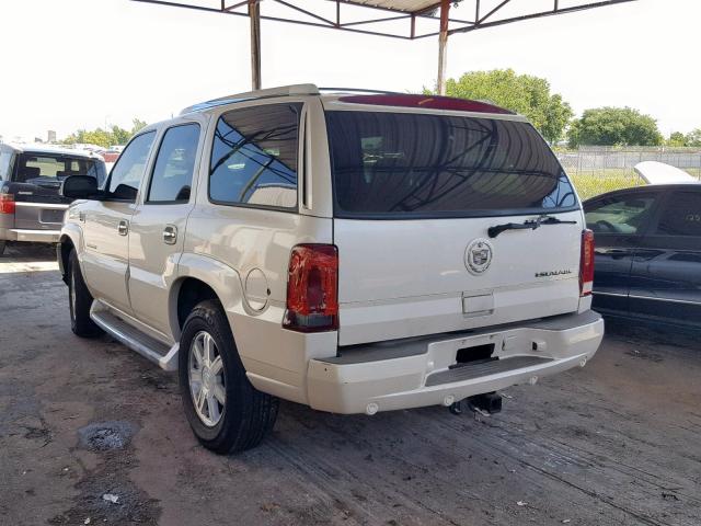 1GYEK63NX4R195059 - 2004 CADILLAC ESCALADE L BEIGE photo 3