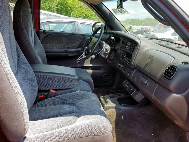 1B7GG22Y5XS114115 - 1999 DODGE DAKOTA RED photo 5