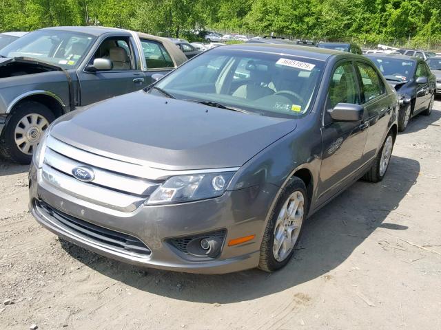 3FAHP0HA9AR361830 - 2010 FORD FUSION SE GRAY photo 2