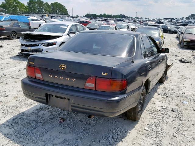 4T1BG12K7TU758063 - 1996 TOYOTA CAMRY DX BLACK photo 4