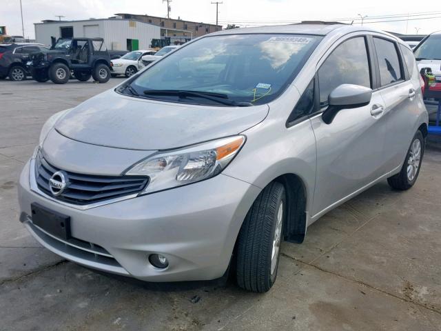 3N1CE2CP0FL437045 - 2015 NISSAN VERSA NOTE SILVER photo 2