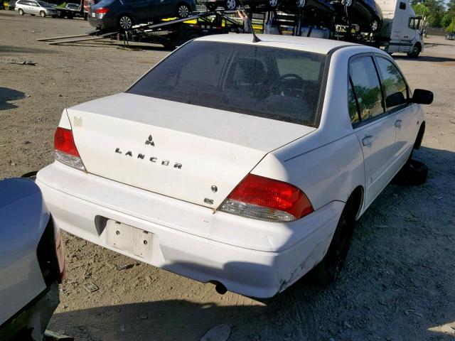 JA3AJ26EX3U016377 - 2003 MITSUBISHI LANCER ES WHITE photo 4