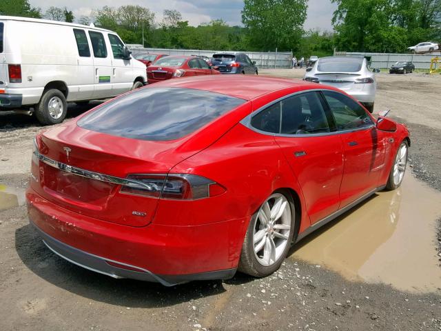 5YJSA1H2XFF086039 - 2015 TESLA MODEL S 85 RED photo 4