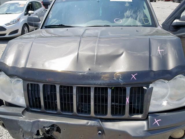 1J4GR48KX6C269626 - 2006 JEEP GRAND CHER GRAY photo 7