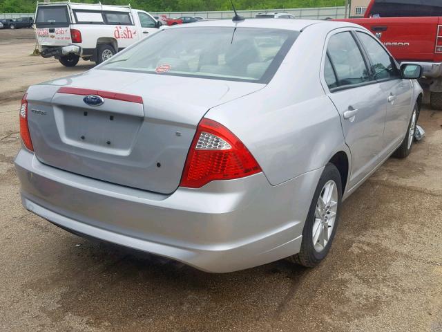 3FAHP0GA5AR310360 - 2010 FORD FUSION S SILVER photo 4