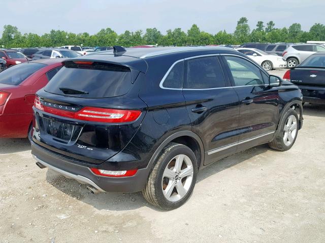 5LMCJ1D92HUL35010 - 2017 LINCOLN MKC PREMIE BLACK photo 4