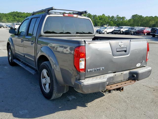 1N6AD07U48C413886 - 2008 NISSAN FRONTIER C GRAY photo 3