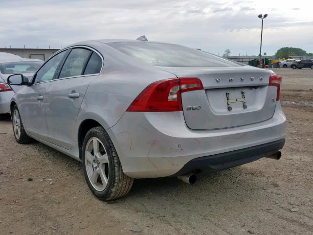 YV1622FS2C2088741 - 2012 VOLVO S60 T5 SILVER photo 3