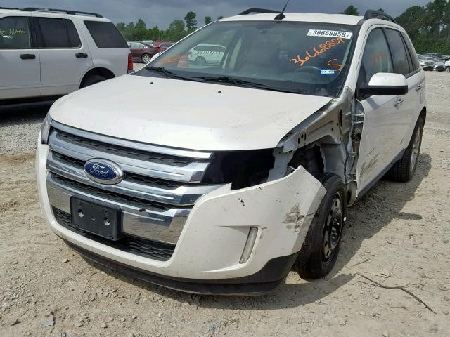 2FMDK3JC5BBB34764 - 2011 FORD EDGE SEL WHITE photo 2