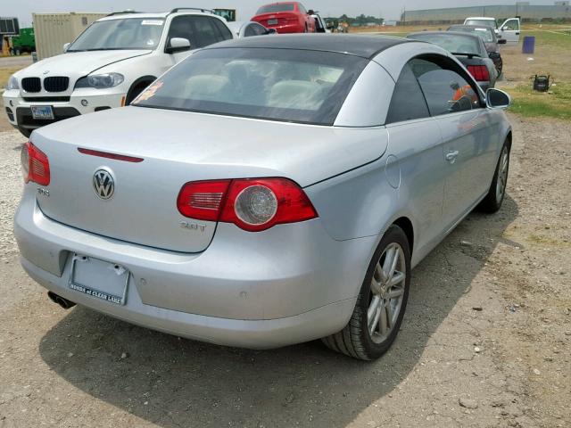 WVWFA71F98V038988 - 2008 VOLKSWAGEN EOS LUX 蓝色 照片 4