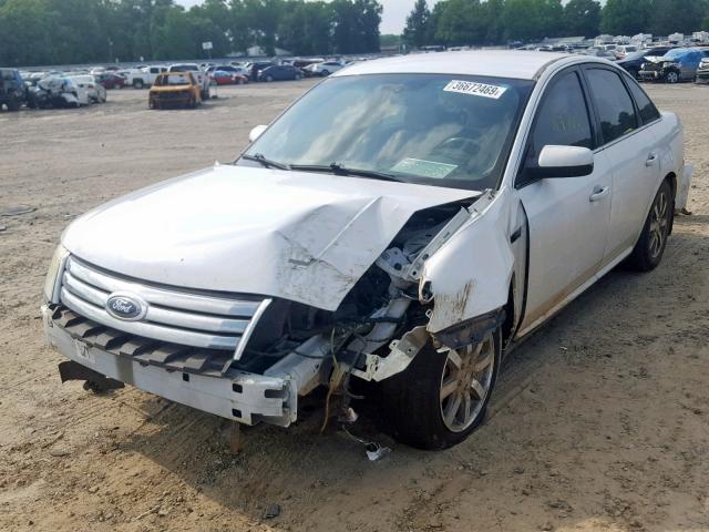 1FAHP24W88G119898 - 2008 FORD TAURUS SEL WHITE photo 2