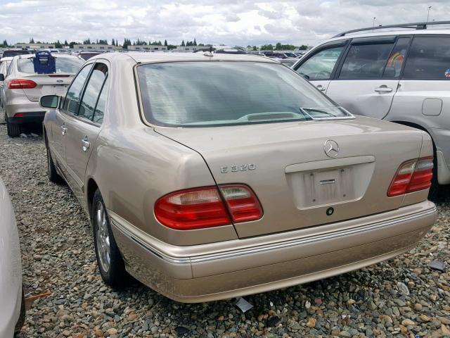 WDBJF65JX1B243052 - 2001 MERCEDES-BENZ E 320 BEIGE photo 3