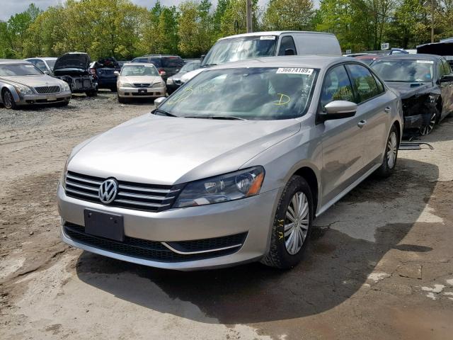 1VWAT7A36EC107909 - 2014 VOLKSWAGEN PASSAT S SILVER photo 2