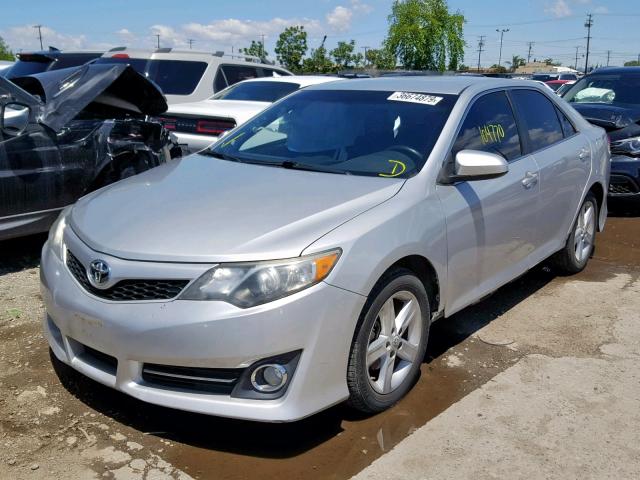 4T1BF1FK4DU220256 - 2013 TOYOTA CAMRY L SILVER photo 2