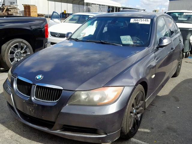 WBAVC53567FZ79979 - 2007 BMW 328 I SULE CHARCOAL photo 2