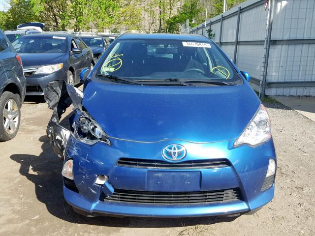 JTDKDTB39E1082639 - 2014 TOYOTA PRIUS C BLUE photo 9