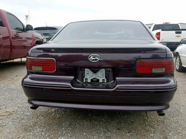 1G1BL52P1SR121196 - 1995 CHEVROLET CAPRICE / BURGUNDY photo 10