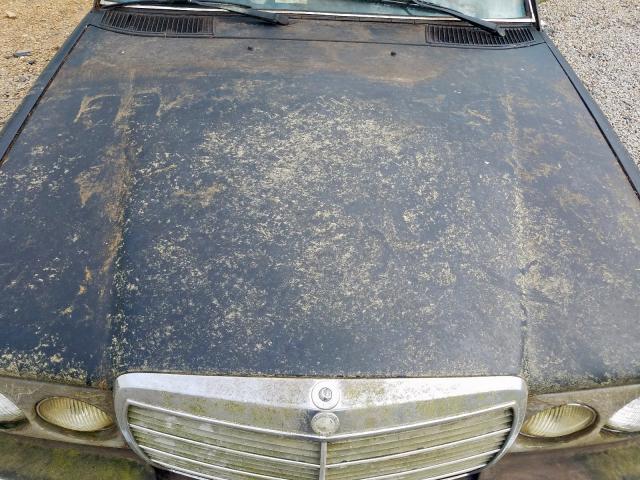 12312312211586 - 1981 MERCEDES-BENZ 240 D  photo 7