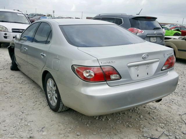 JTHBF30G320079171 - 2002 LEXUS ES 300 SILVER photo 3