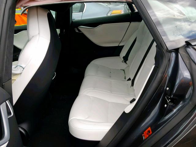 5YJSA1E24JF248387 - 2018 TESLA MODEL S رمادي صورة 6