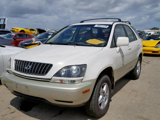 JT6GF10U8X0023792 - 1999 LEXUS RX 300 CREAM photo 2