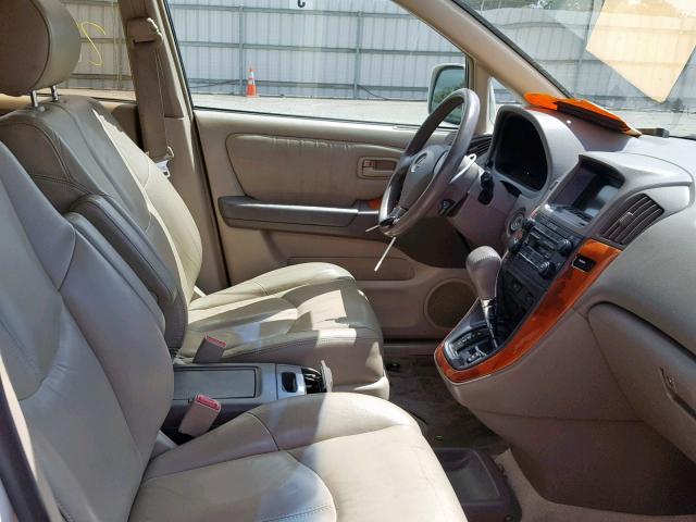 JT6GF10U8X0023792 - 1999 LEXUS RX 300 CREAM photo 5