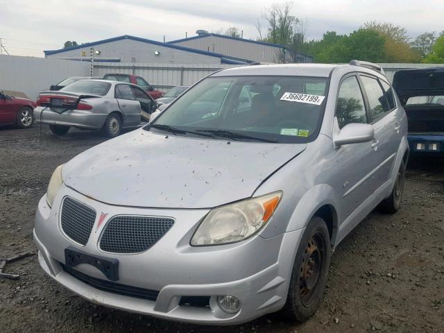 5Y2SL63845Z470796 - 2005 PONTIAC VIBE SILVER photo 2