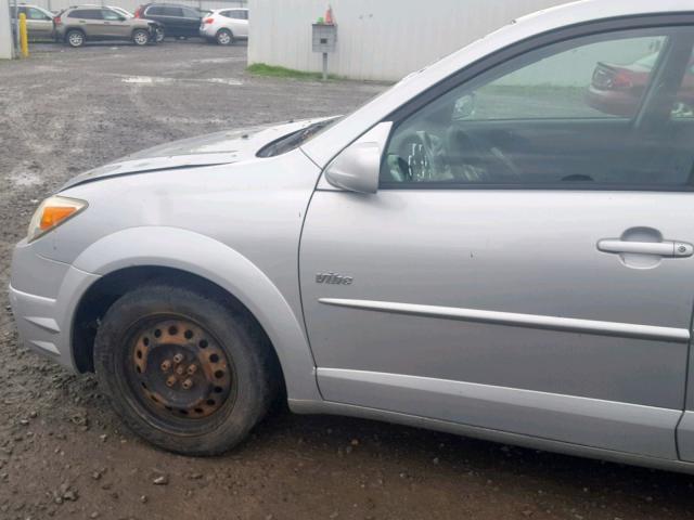 5Y2SL63845Z470796 - 2005 PONTIAC VIBE SILVER photo 9